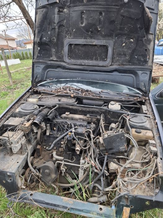 Продавам Peugeot 405 на части!!