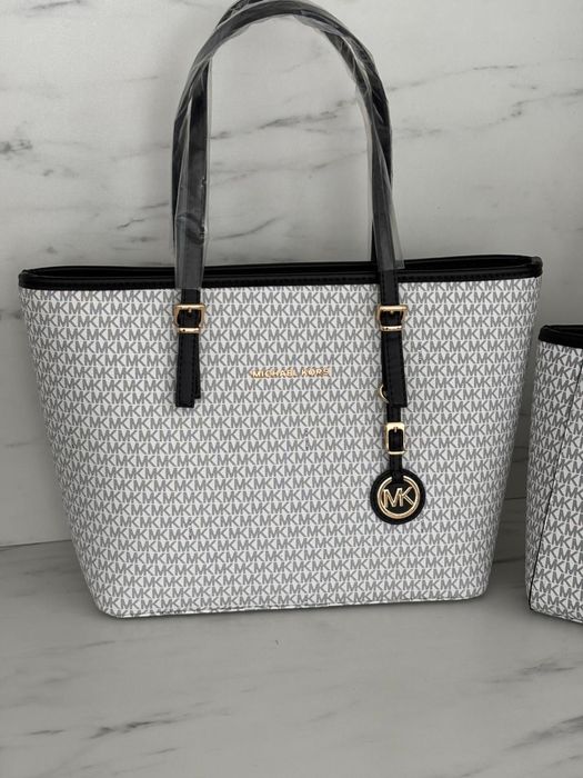 Geanta Michael Kors / Guess
