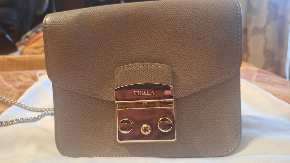 Дамска чанта Furla