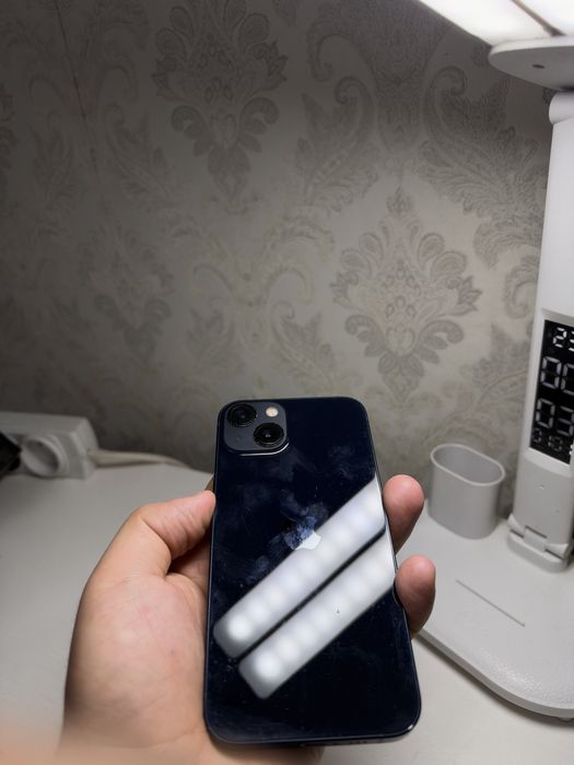 Продам iPhone 13 256 GB, Midnigh