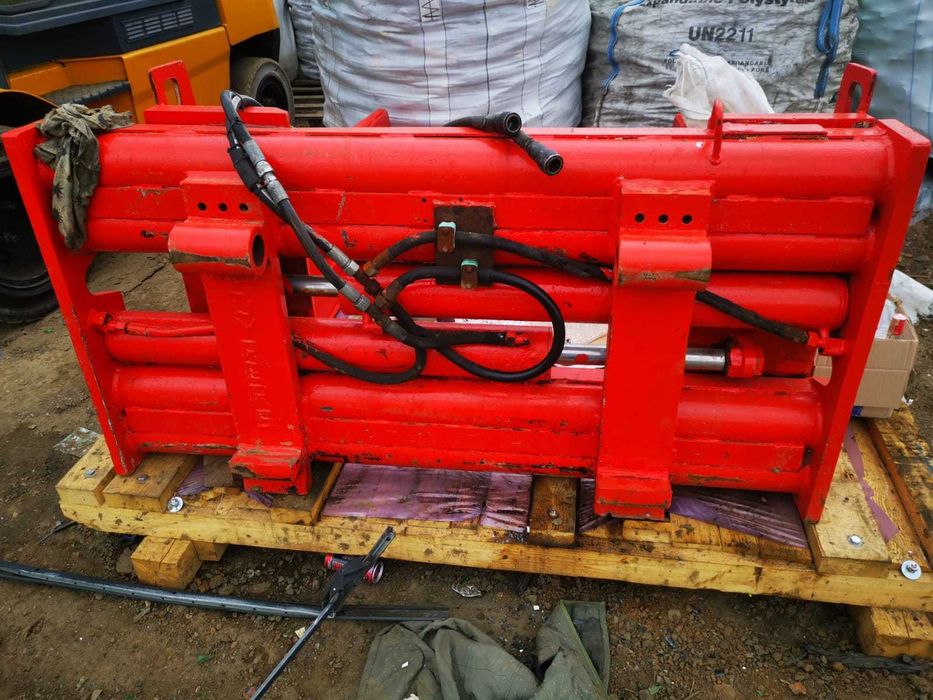 cleste hidraulic motostivuitor  clamp