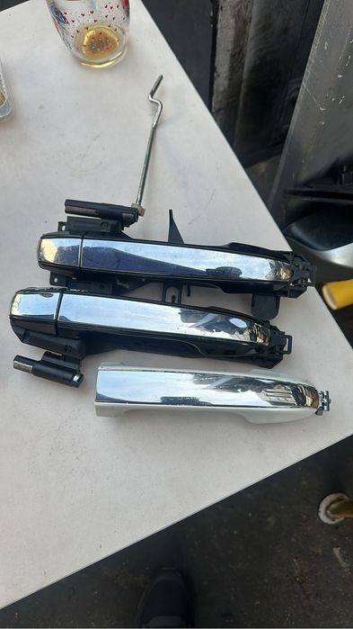 Ручка двери на Камри 50, 55