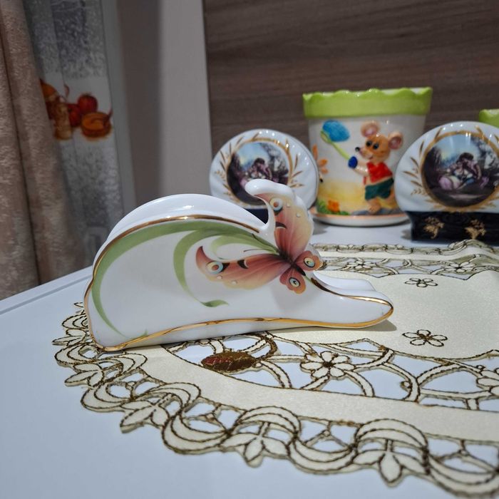 Различни модели пепелници