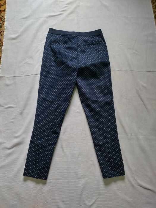 M. Nou. Pantaloni eleganți damă.