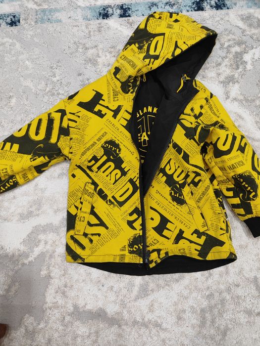 Продам двусторонюю куртку