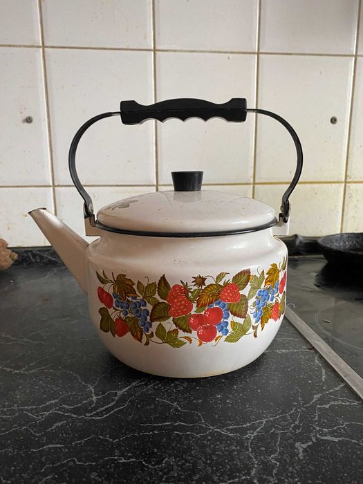 чайник эмалироанный советский