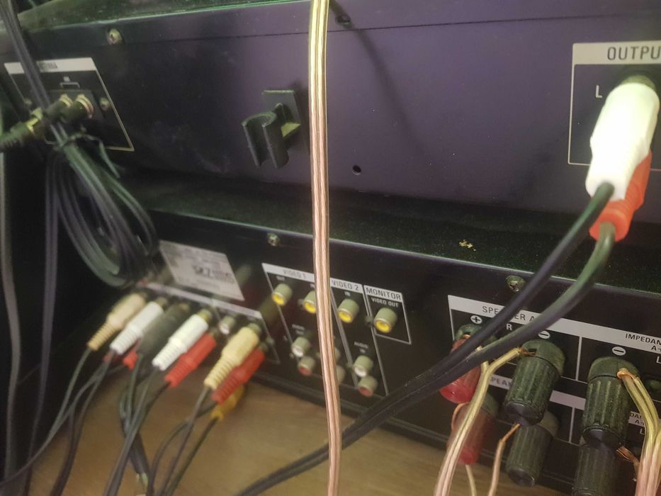 Продавам SONY система