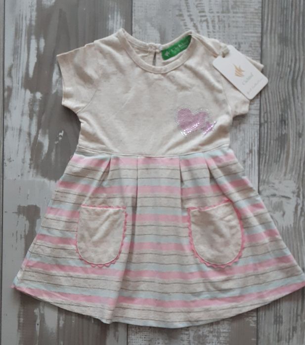 Бебешка рокля с етикет