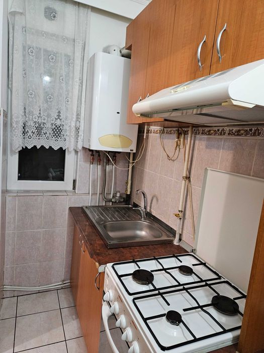 Garsoniera de inchiriat