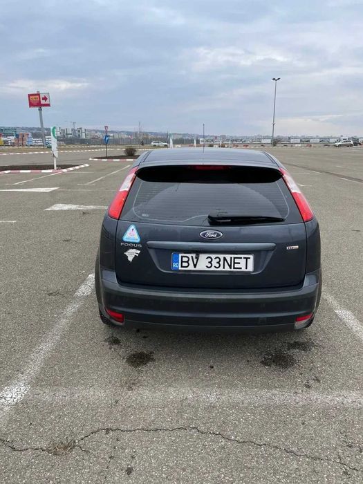 Vând Ford Focus 2.0 TDCI