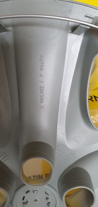 Capace roati Opel Astra J Opel Zafira C, gm 13286691 noi R17