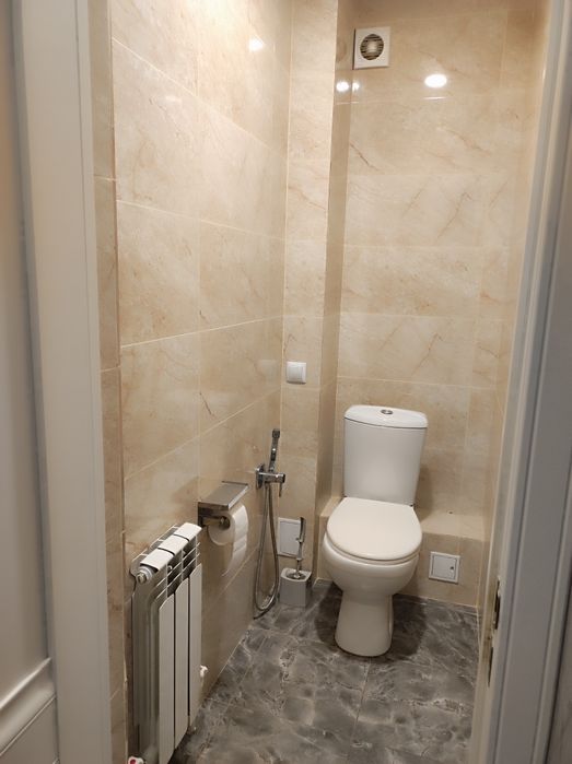 Продам 4х ком кв + подвал 10.5