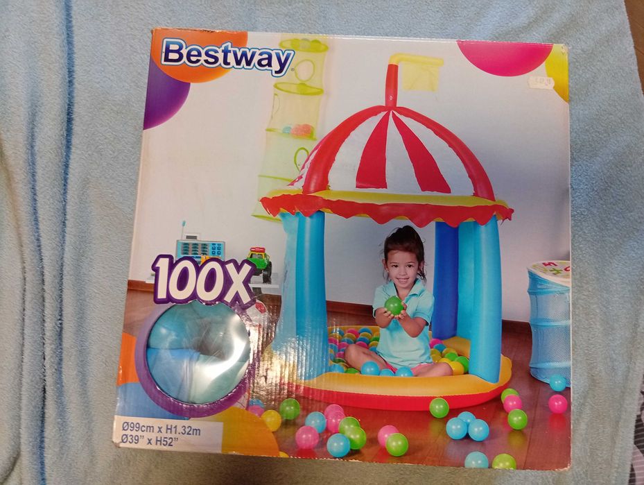 Палатка за игра със 100бр. топки.