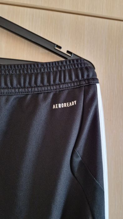 adidas спортно долнище