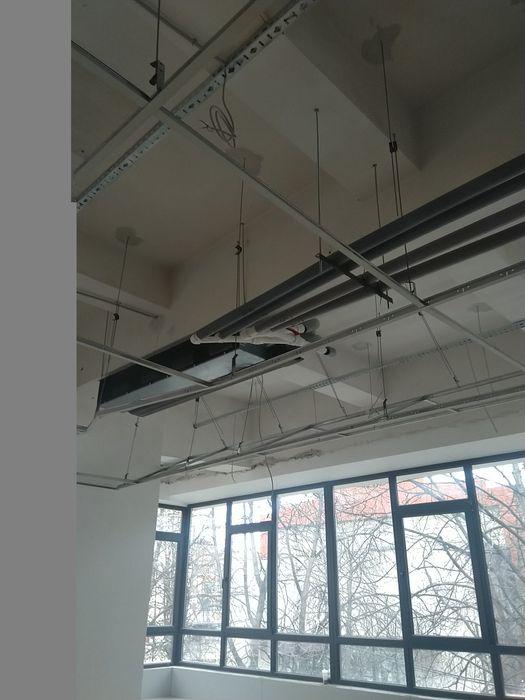 Montaj aer conditionat ,instalare,service,încărcare freon reparatii