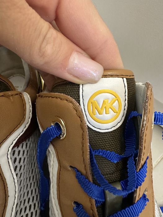 Сникърски Michael Kors