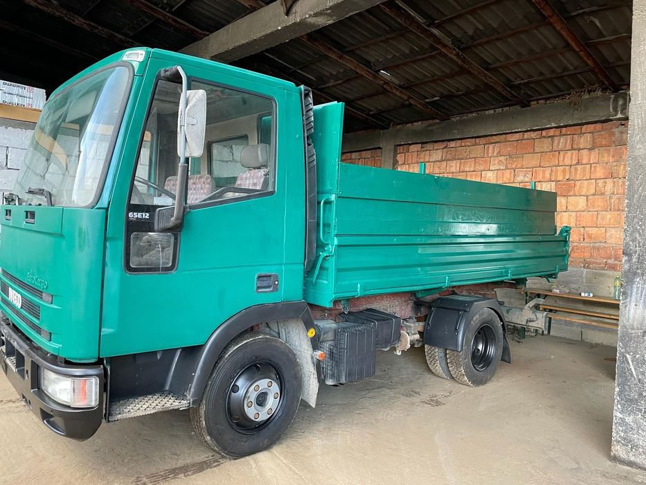 Vând IVECO Eurocargo basculabil