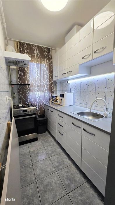 Etaj I | Apartament cu 2 camere si balcon | Botizului