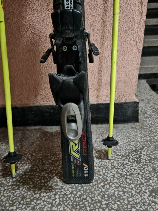 Ски + автомати + щеки