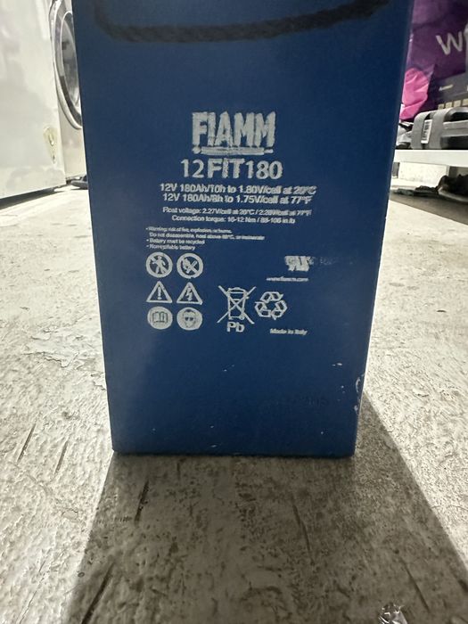 Гелевый аккумулятор 12V 180ah