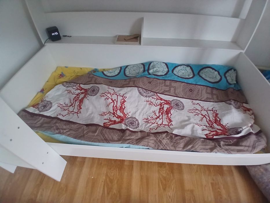 Кровать двухэтажная