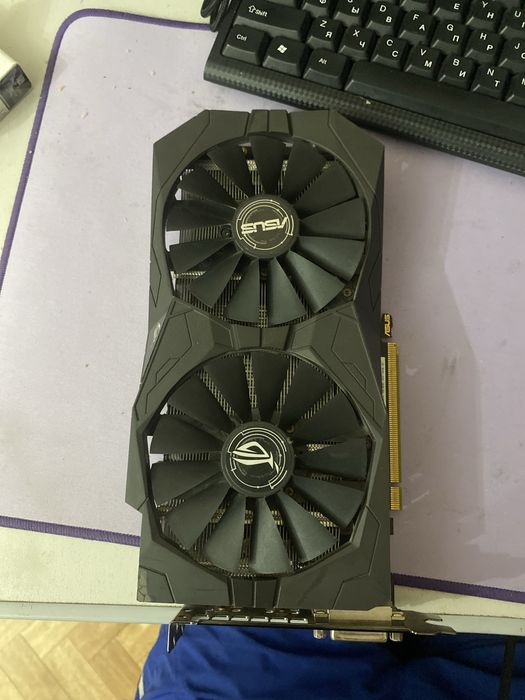 Видеокарта GTX 1050 2 gb
