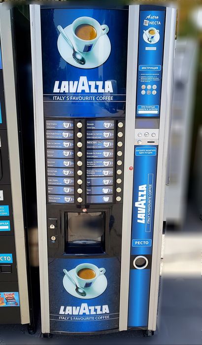 Вендинг машина за храни и напитки / вендинг машина за кафе