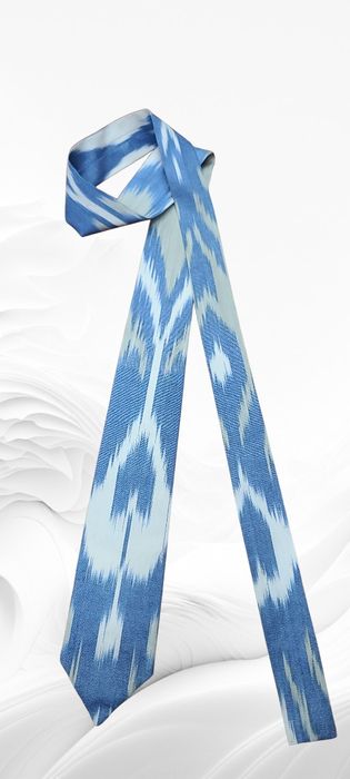 Галстук ручной работы в традициях Узбекистана