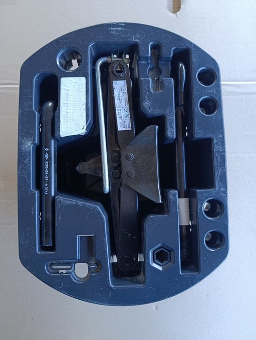 Cric Renault Captur 2013-2019