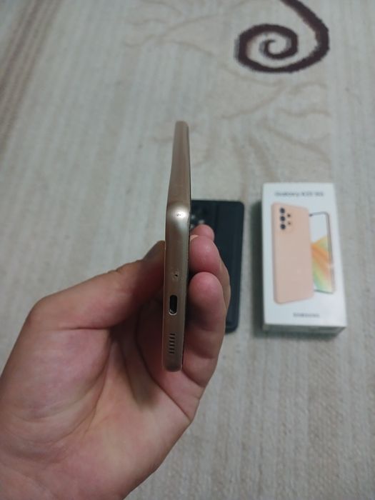 Samsung Galaxy A33 5G.  6 ga 128 Gb