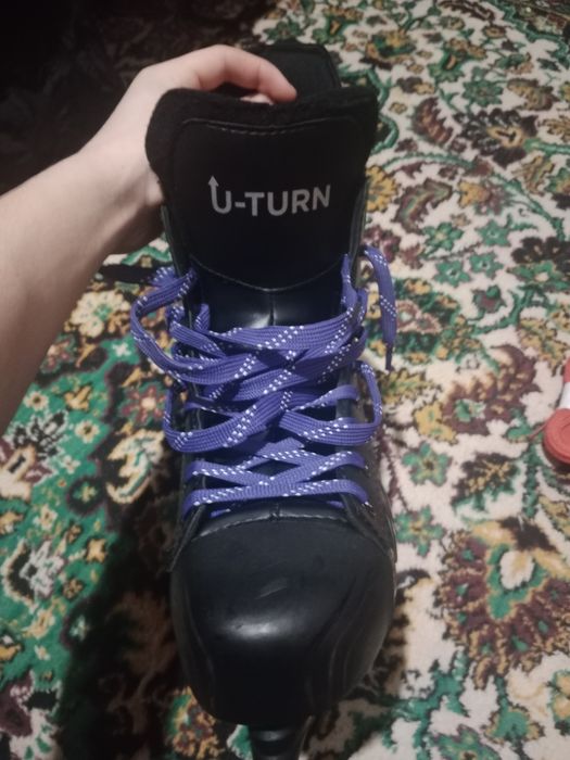 Коньки хоккейные