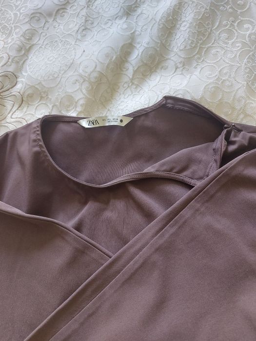 Платье      Zara