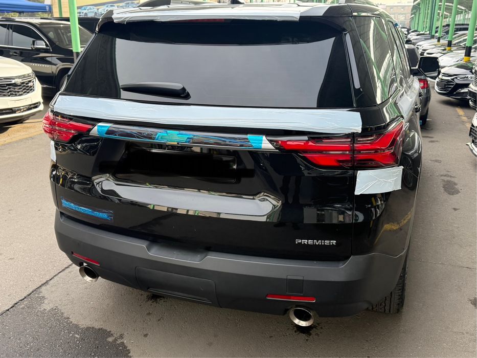 Travers 2023/24 rangi qora kraska toza 16000 prabeg