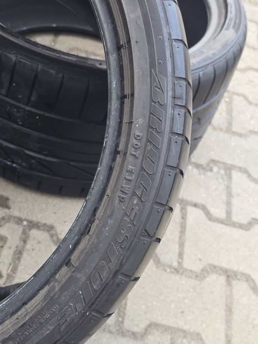305 30 19 Bridgestone