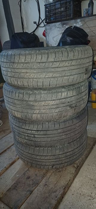 Продаются шины..