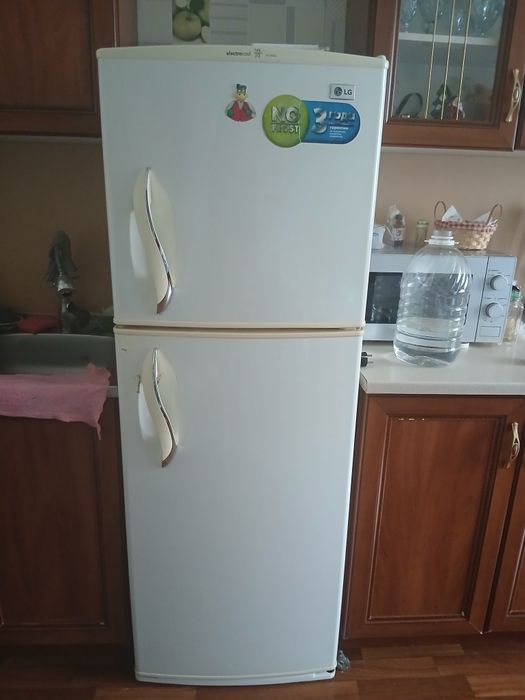 Холодильник LG б/у