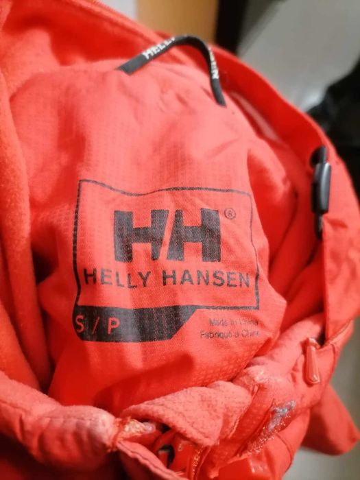 Дамски якета Helly Hansen