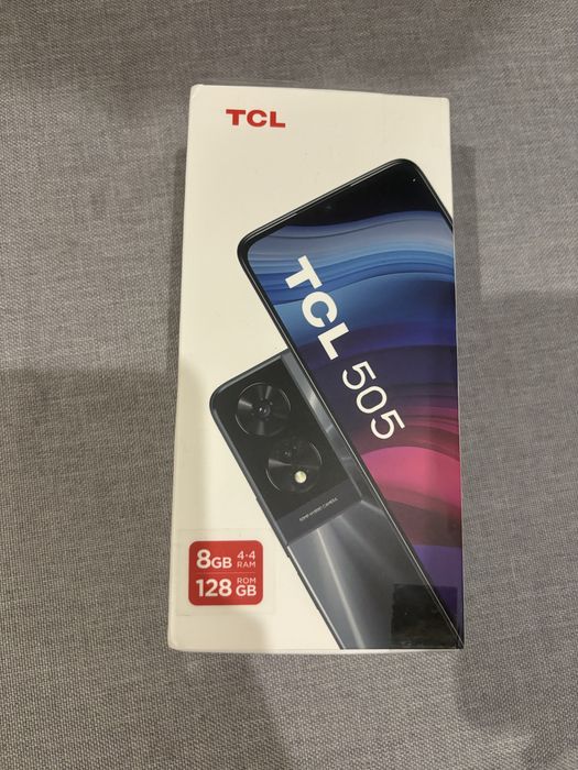 НОВ! Телефон TCL 505