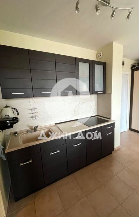 Продава се Двустаен апартамент в к.к. Слънчев бряг - 60 кв.м за 1067 €/кв.м - Снимка #4