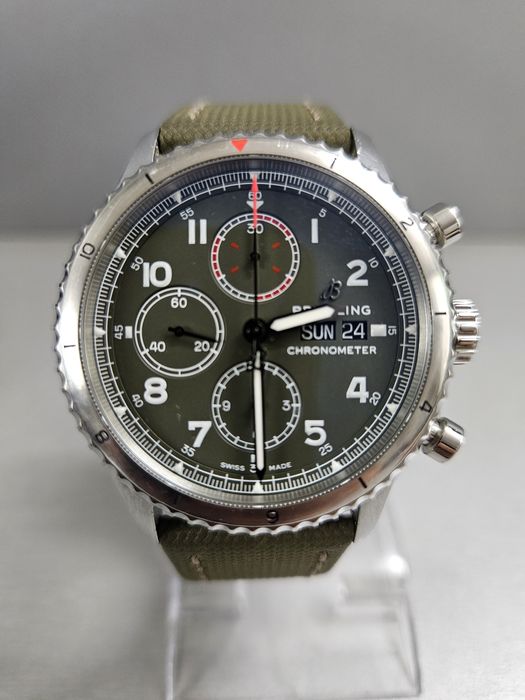 Breitling AVIATOR 8 chronograph 43 CURTISS WARHAWK оригинален часовник