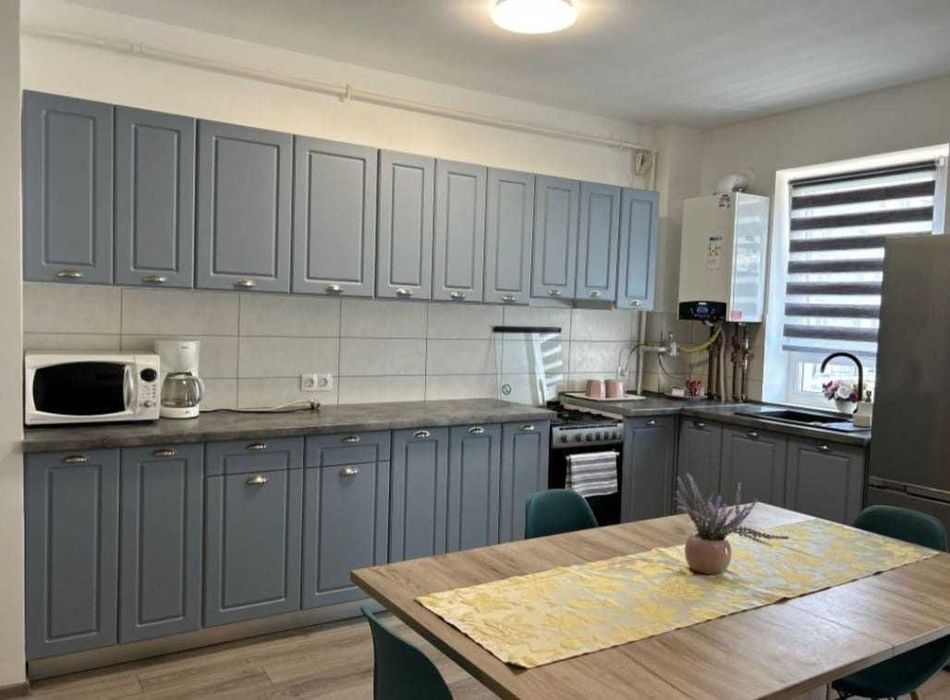 Inchiriez apartament in cartier Maurer