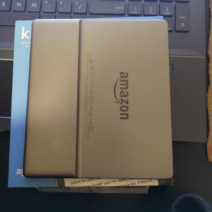 Kindle Oasis 10th Gen 2019 32GB, 7” 300ppi, impecabil, cutie originală