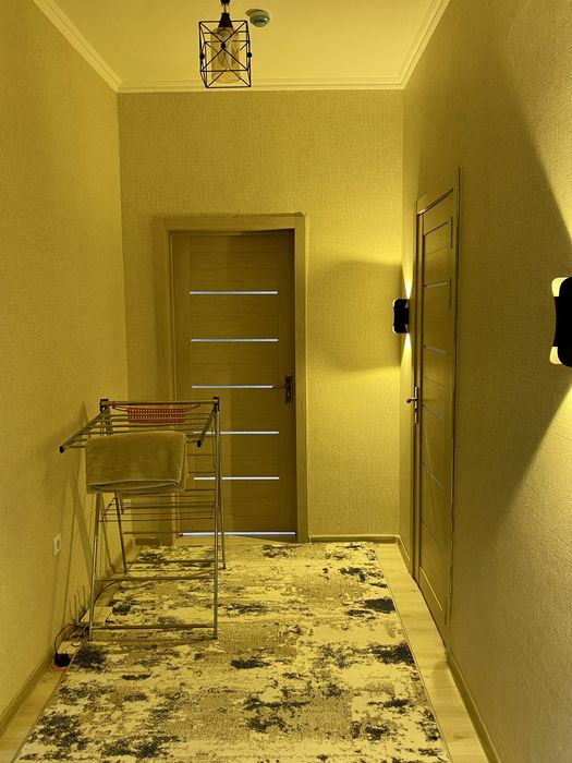 Продается квартира в новостройке с евро ремонтом и техникой, 650$ квм.