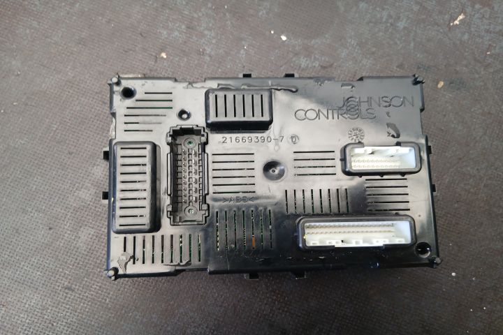 Modul confort 28118124 8200652284 28118124 8200652284 Renault Modus a