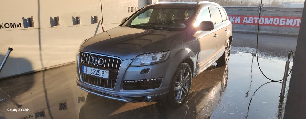 Ауди Ку7 Audi Q7