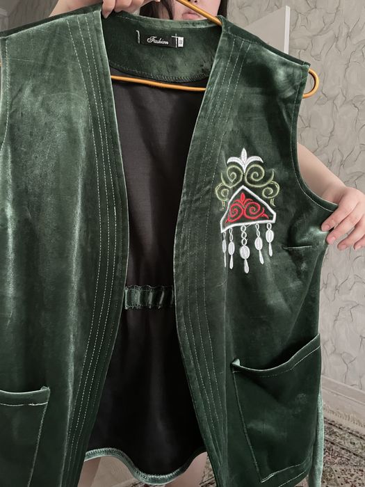 Прокат национальные камзол и платье