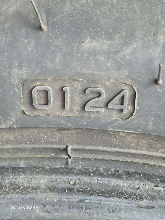 Летни гуми Bridgestone + резервна гума 17ка