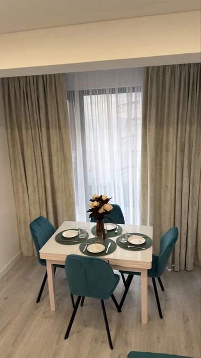 Inchiriez apartament 2 camere nou Mall Moldova/ Premium