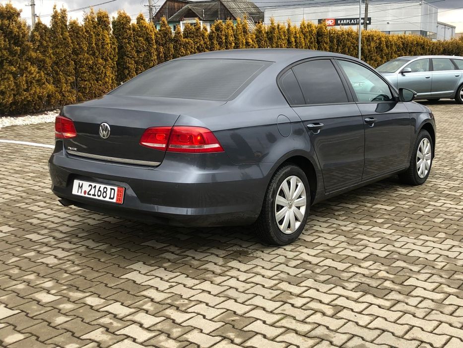 VW Passat an 2012 1.4 benzina 122cp climatronic parktronic jante euro5