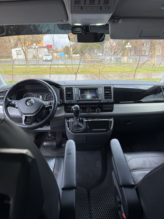 Volkswagen Multivan 2017.тоза